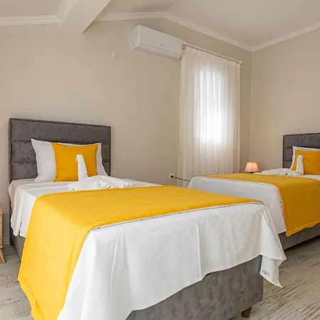 Demirel Apart 4 * 페티예
